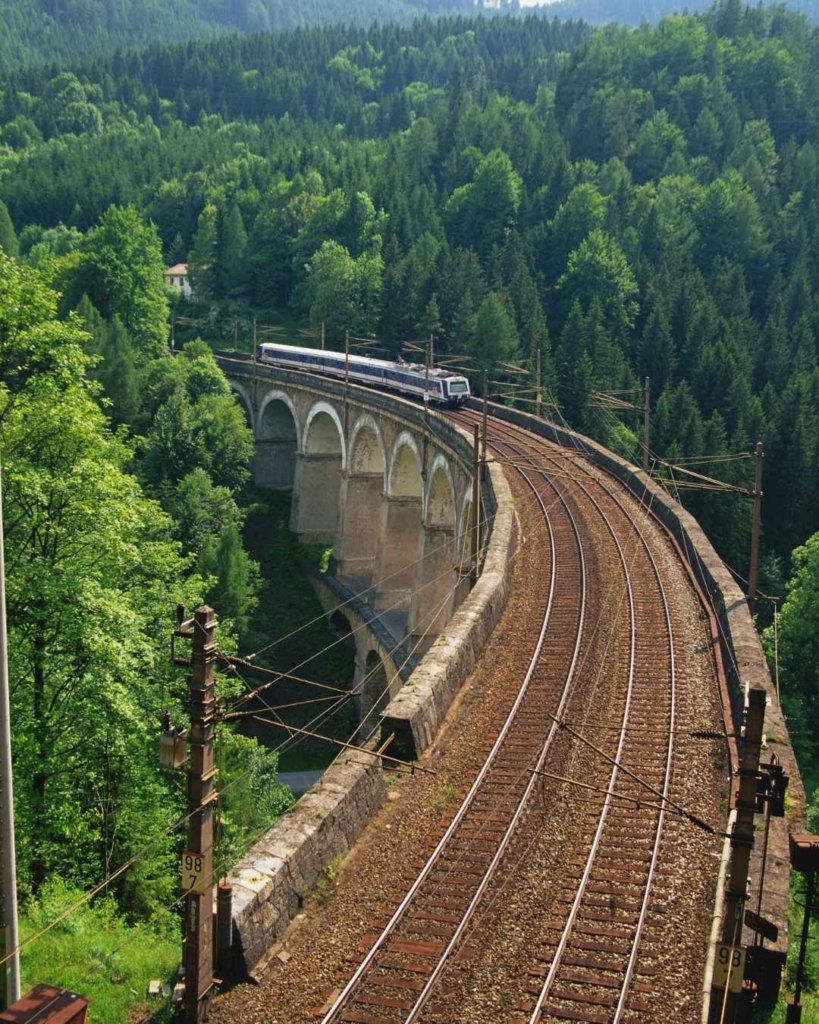 scenic train routes